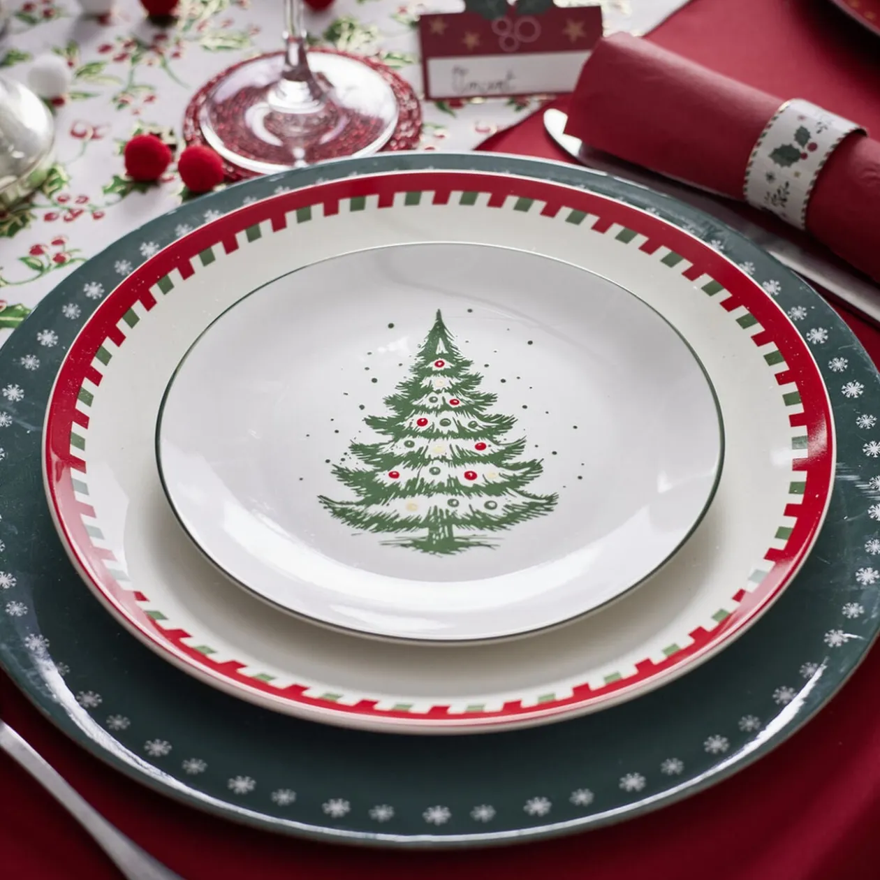 Assiette à dessert porcelaine blanche motif sapin de Noël Ø19cm