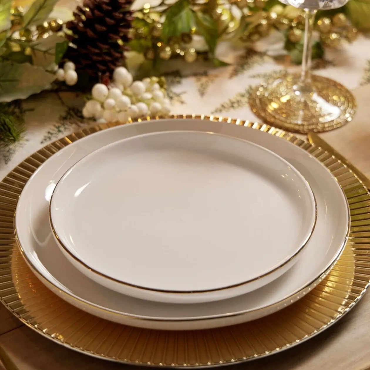 Assiette à dessert ronde Oslo blanche bord doré Ø19cm