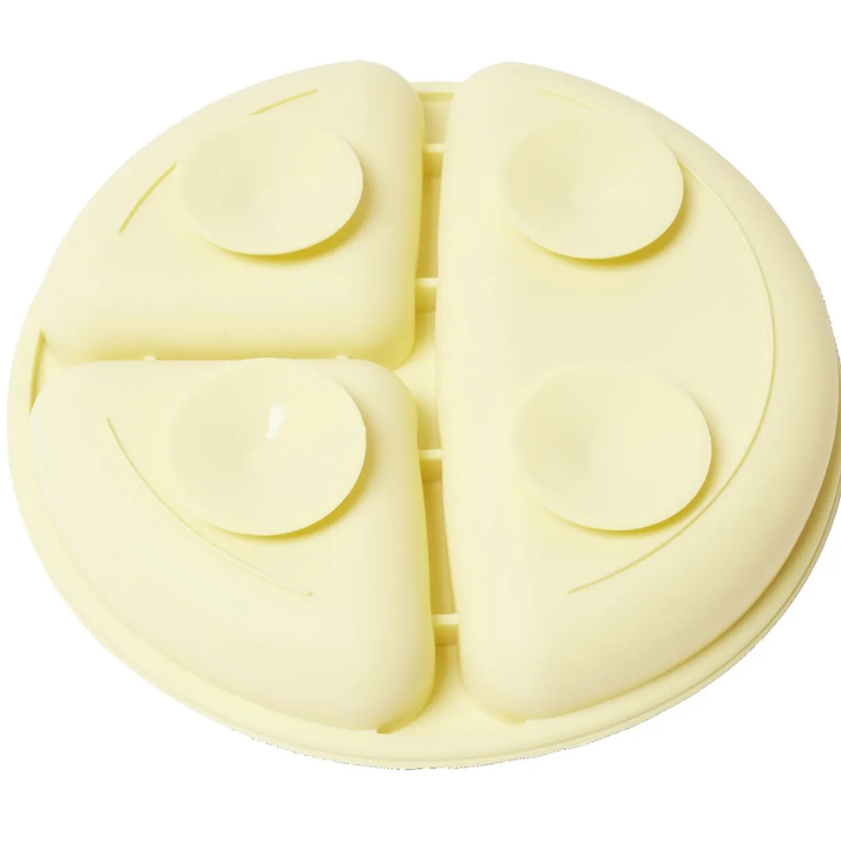 Assiette enfant compartimentée en silicone avec ventouse Ø20xH3,5cm (2 modèles) < Gifi Outlet