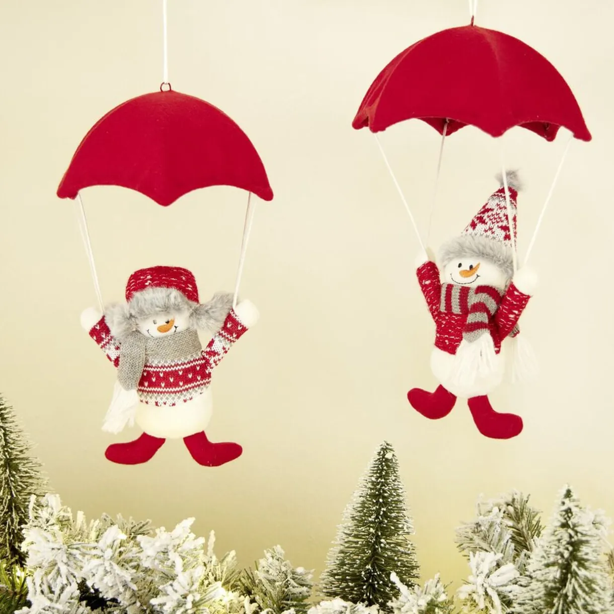 Bonhomme de neige avec parachute H32cm - 2 modèles < Gifi Discount