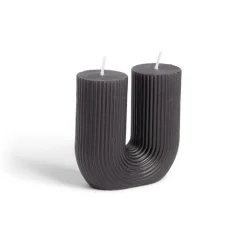 Bougie lettre U noire 6x4xH9cm < Gifi Outlet