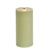 Bougie pilier à LED striée vert Ø7xH15cm