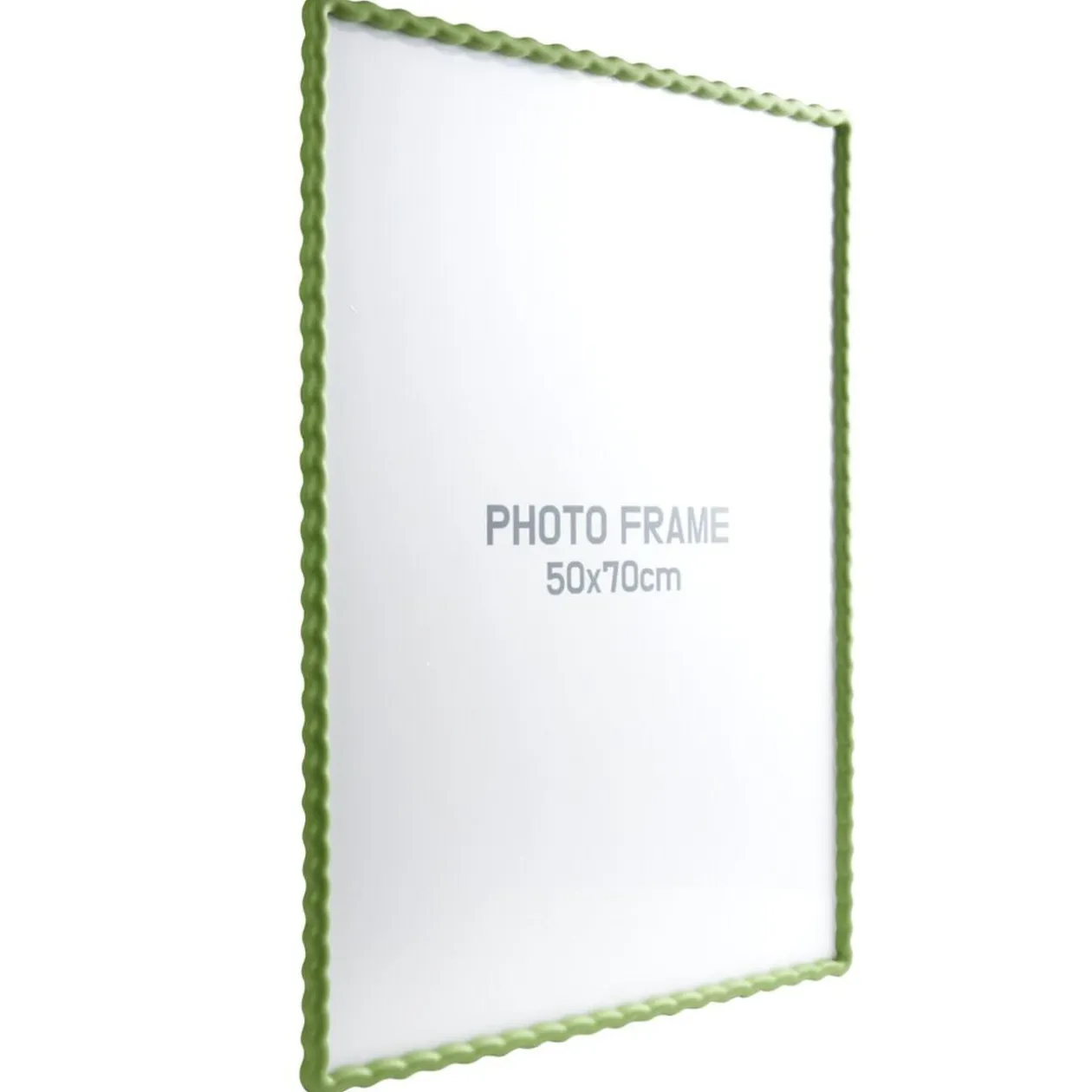 Cadre photo bord vague plastique coloré 54x74cm pour photo 50x70cm (3 modèles)