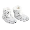 Chaussons bottes nid d'abeille à pompons T36 à T41 < Gifi Outlet