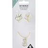 Collier et paire de boucles d'oreilles pendantes en métal doré
