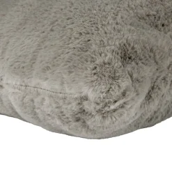 Coussin carré fausse fourrure 45x45cm (3 modèles) < Gifi Hot