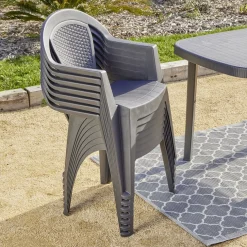 Fauteuil de jardin monobloc Viva plastique dossier tressé gris 53xP56xH80cm < Gifi New