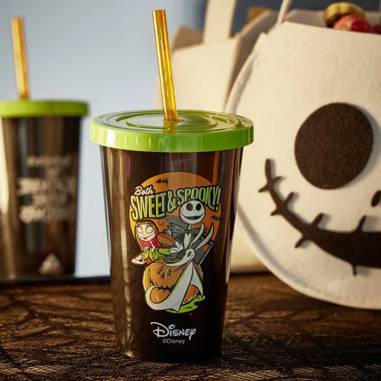 Gobelet Halloween Disney Mr Jack avec paille et couvercle noir et vert Ø9xH18,5