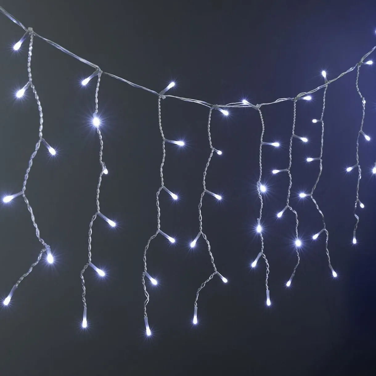 Guirlande de Noël bordure de toit 190LED blanc froid L720cm < Gifi Hot