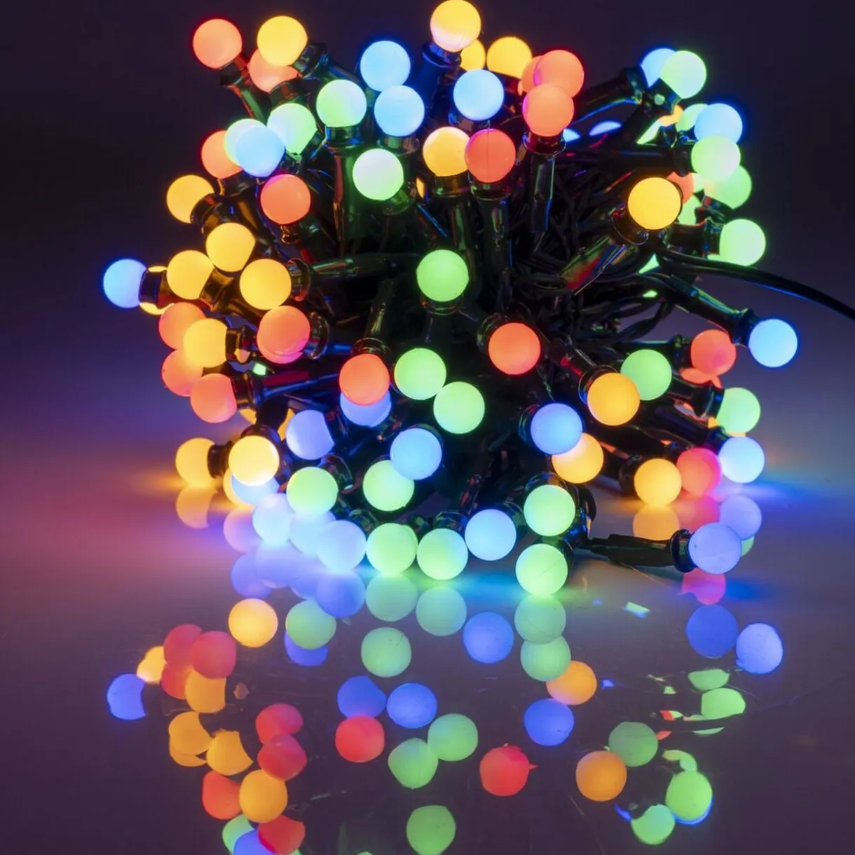 Guirlande de Noël lumineuse bulbe 90 LED multicolore 4,9 m d'éclairage < Gifi Best