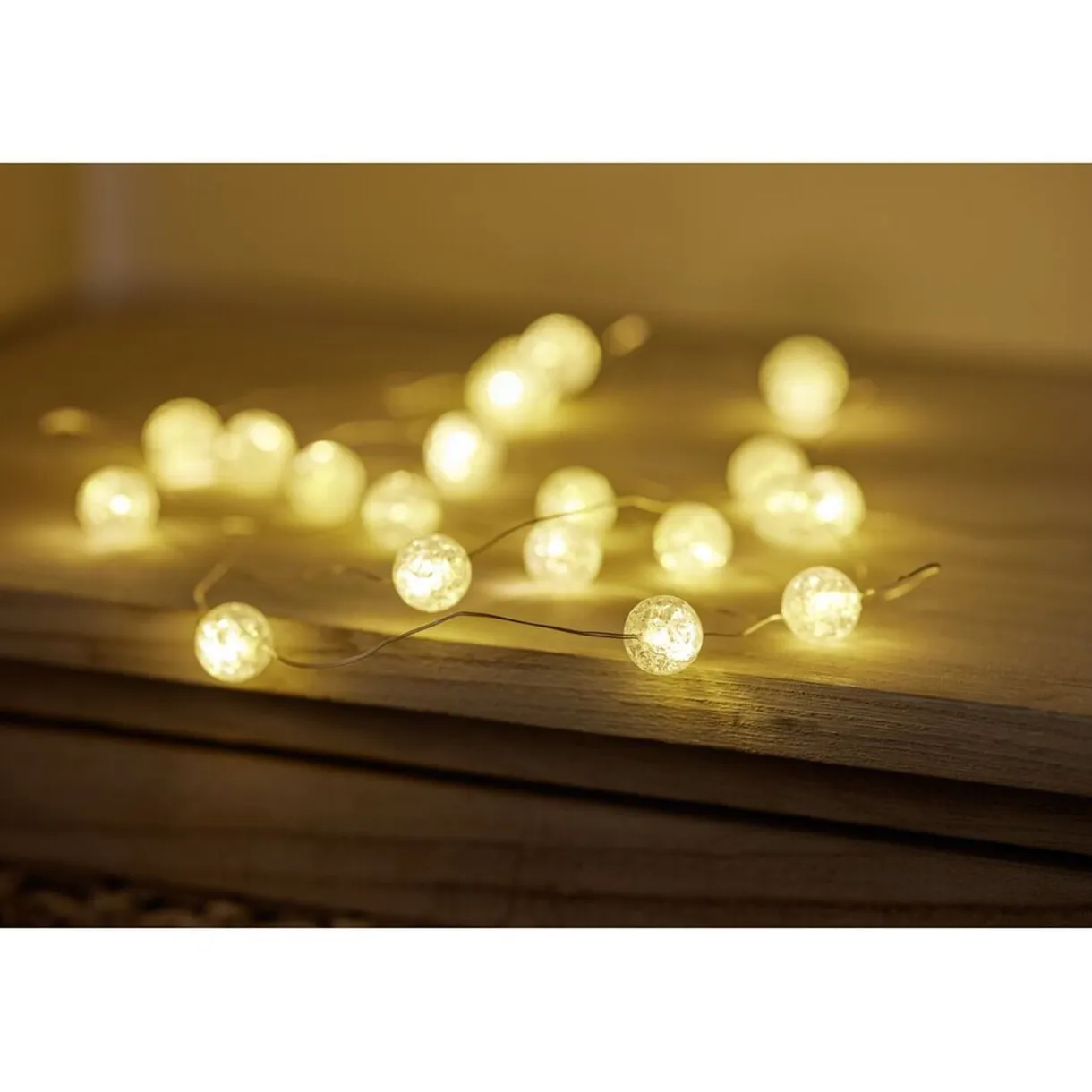 Guirlande lumineuse 20 LED blanc chaud 2,2m < Gifi