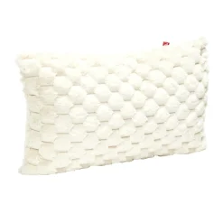 Housse de coussin effet fourrure lapin 30x50cm (3 modèles)