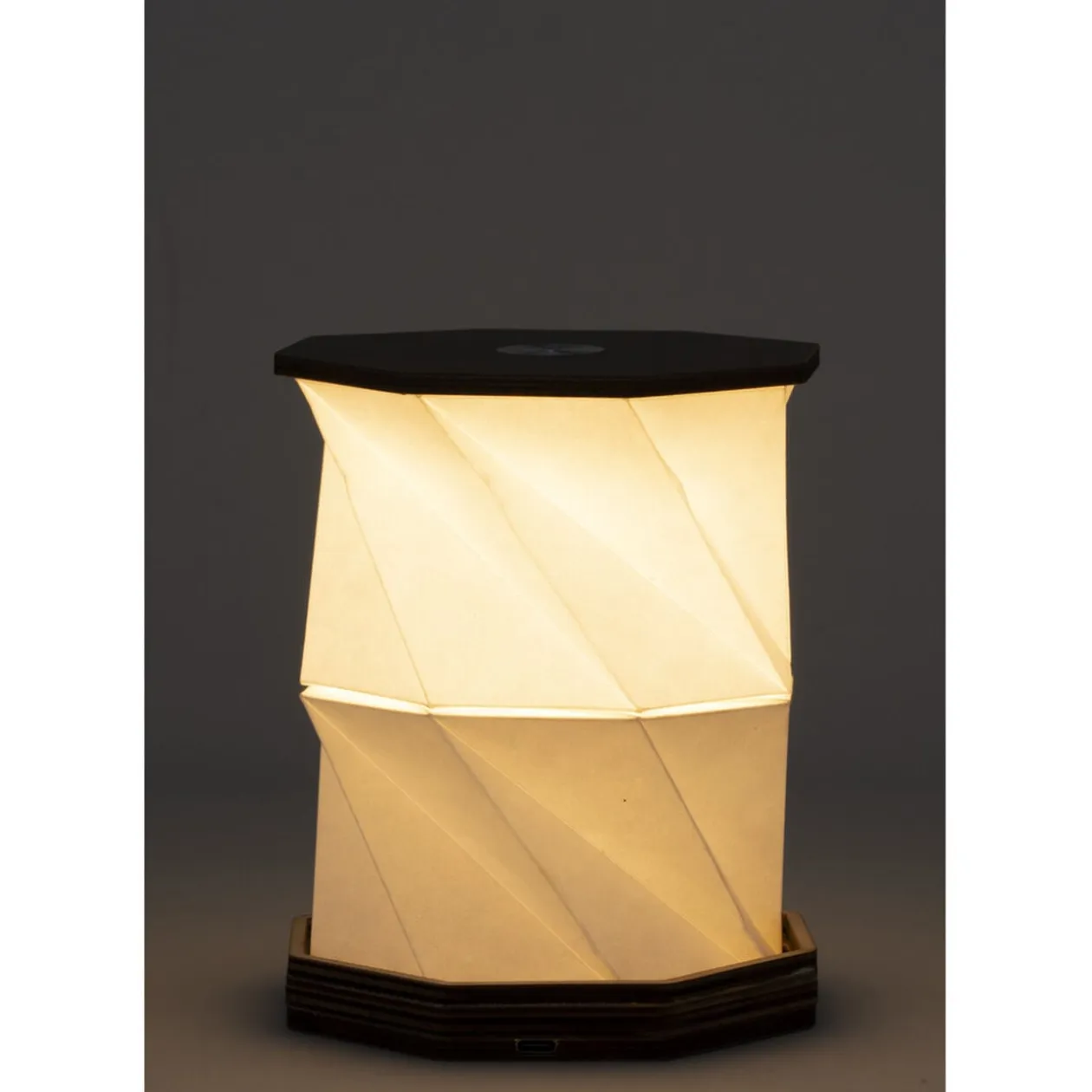 Lampe accordéon USB tactile en bois blanc chaud Ø12xH22cm