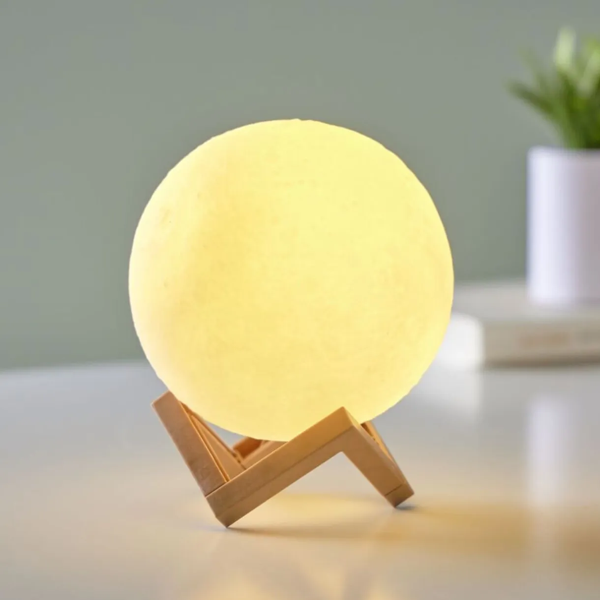 Lampe lune veilleuse LED Ø12xH18cm < Gifi Outlet