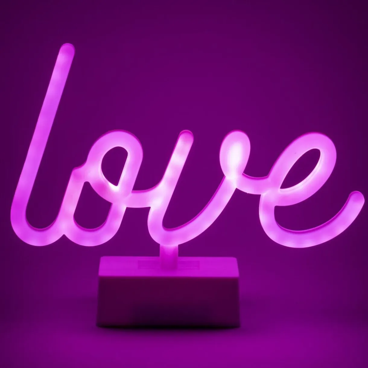 Lampe à poser néon LED mot Love rose 24xH19cm < Gifi Online
