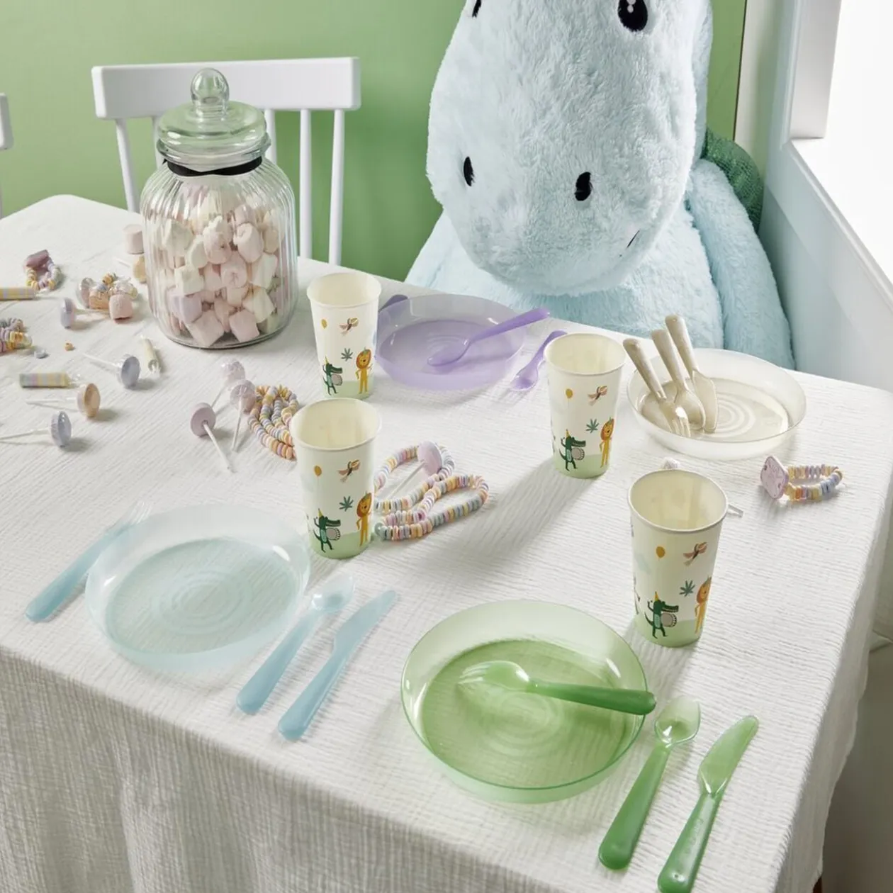 Lot de 12 couverts pour enfant plastique coloré