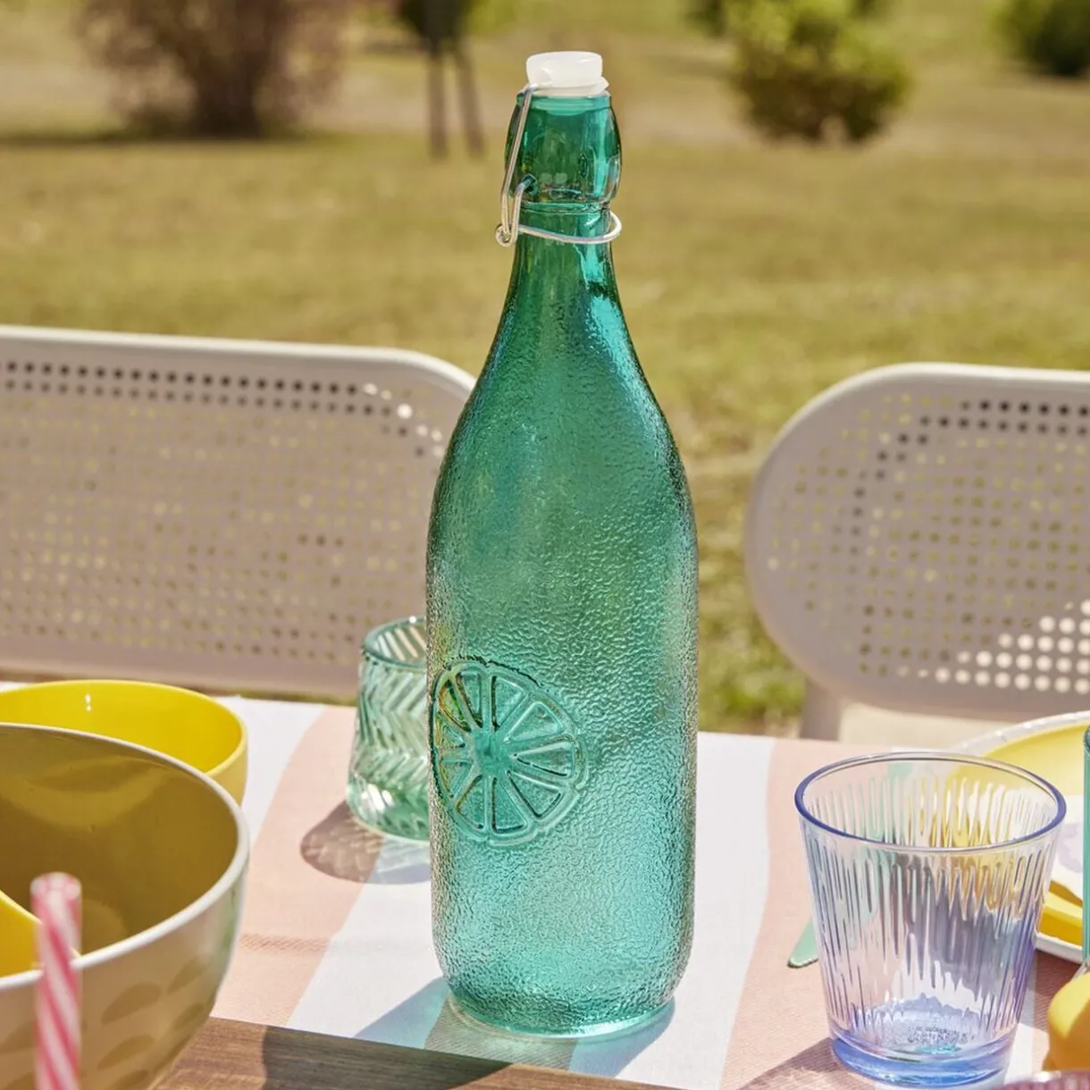 Lot de 4 gobelets en verre Nora coloré transparent 25,5cl < Gifi Sale