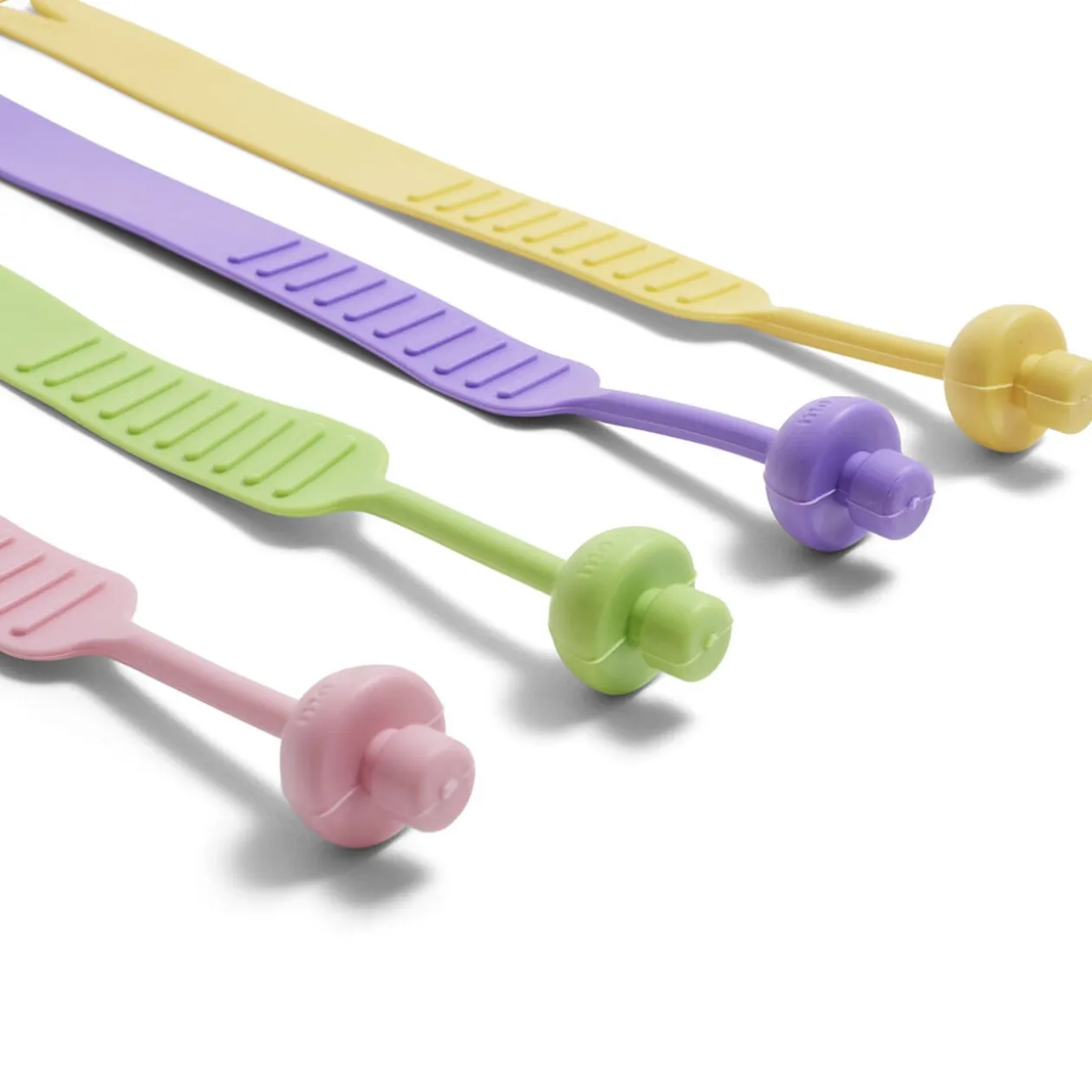 Lève couvercle de toilette en silicone L24cm (4 modèles)