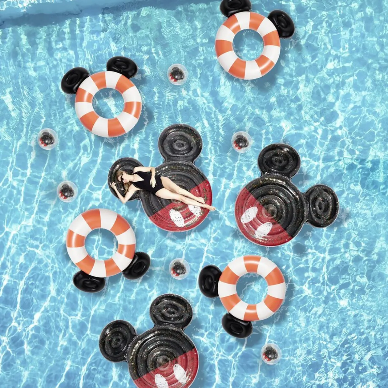Matelas gonflable Disney Mickey avec oreilles rouge et noir Ø120cm