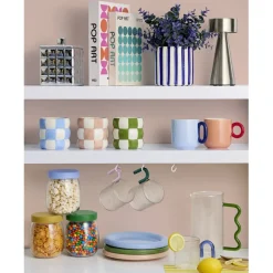 Mug en verre 30cl transparent avec anse colorée forme U Ø8xH9cm (3 modèles)