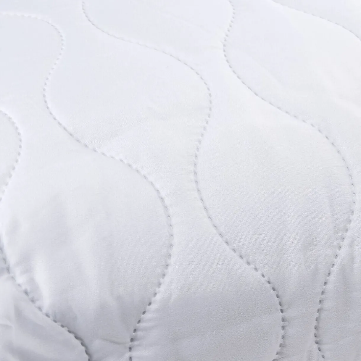 Oreiller carré ferme matelassé blanc 60x60xÉp10cm < Gifi Online