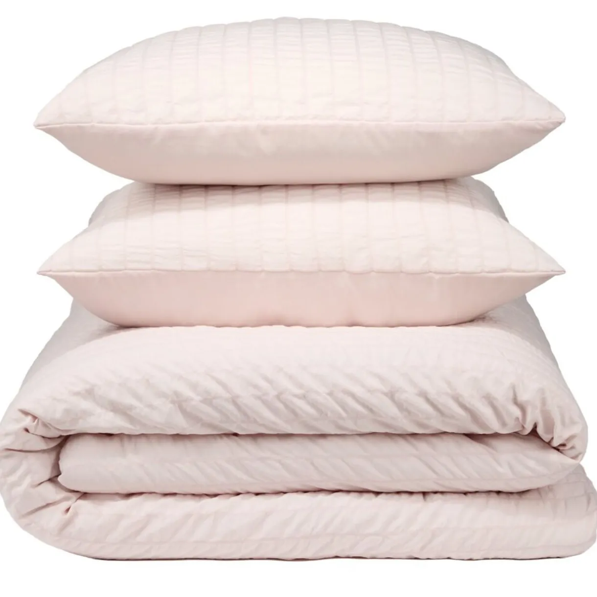 Parure de lit 2 personnes 220x240cm polyester matelassé 2 taies 63x63cm (2 modèles) < Gifi Hot