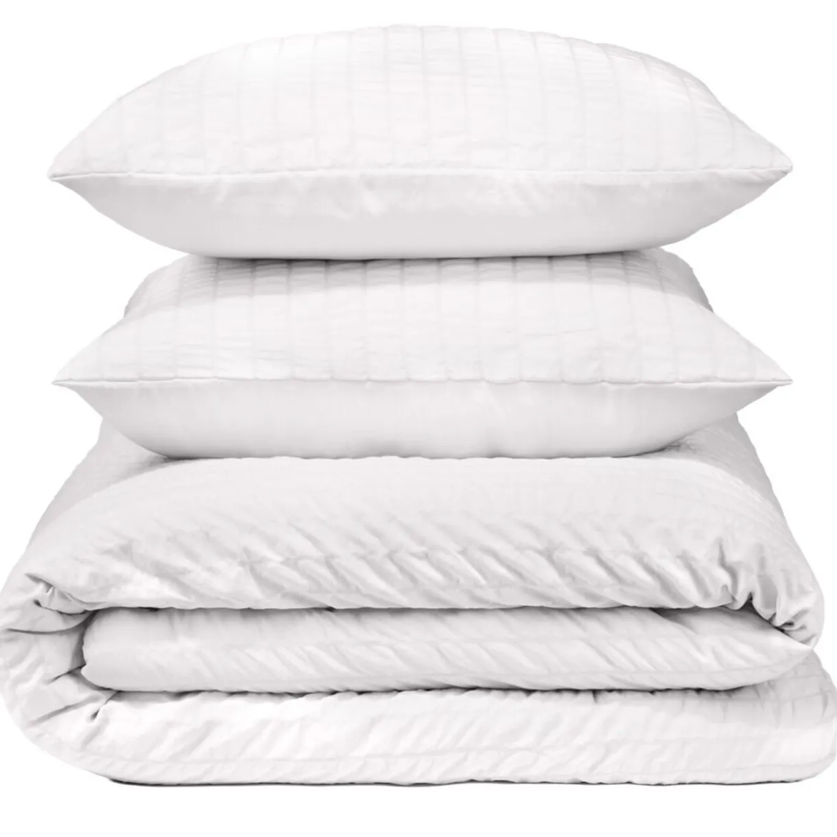 Parure de lit 2 personnes 220x240cm polyester matelassé 2 taies 63x63cm (2 modèles) < Gifi Hot