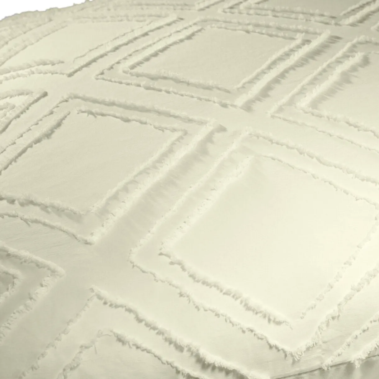 Parure de lit 2 personnes 260x240cm Queen Size uni tufté (2 modèles beige ou blanc) < Gifi Discount