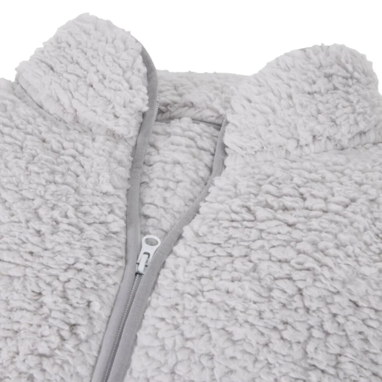 Plaid pull veste sherpa 62x69,5cm (2 modèles) < Gifi Clearance