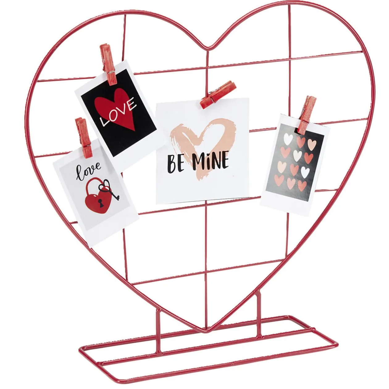 Pêle mêle à poser métal forme coeur rouge avec 4 pinces 34x10xH31cm