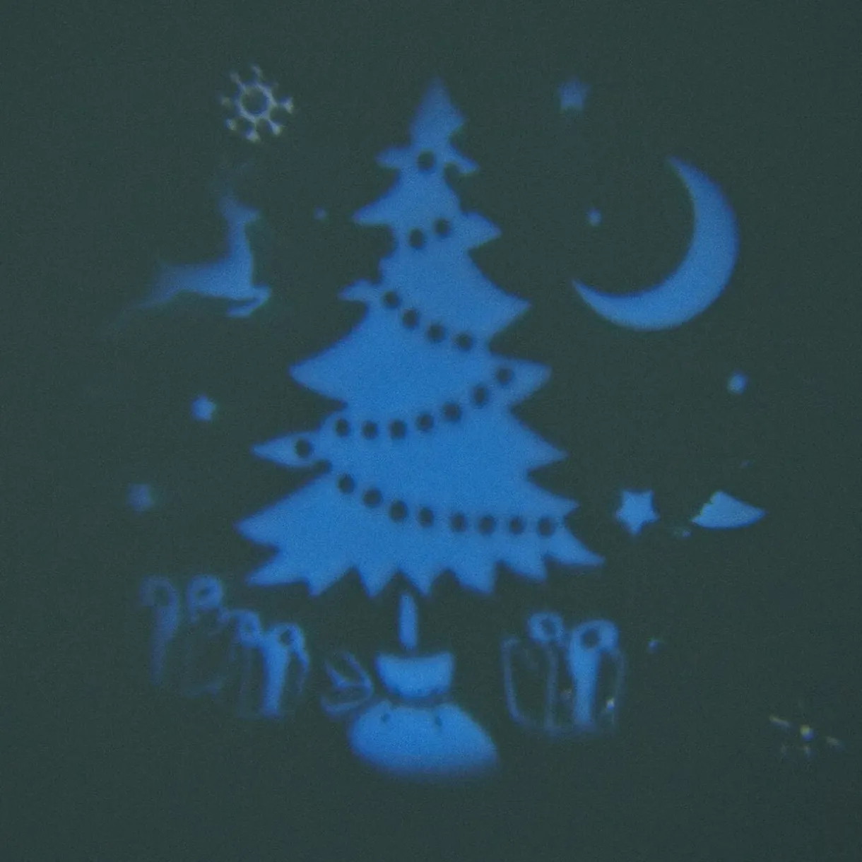 Projecteur extérieur LED solaire Noël motifs animés < Gifi Outlet