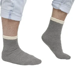 Pull plaid à capuche 70xH80cm avec chaussettes assorties motif fun (2 modèles) < Gifi Discount