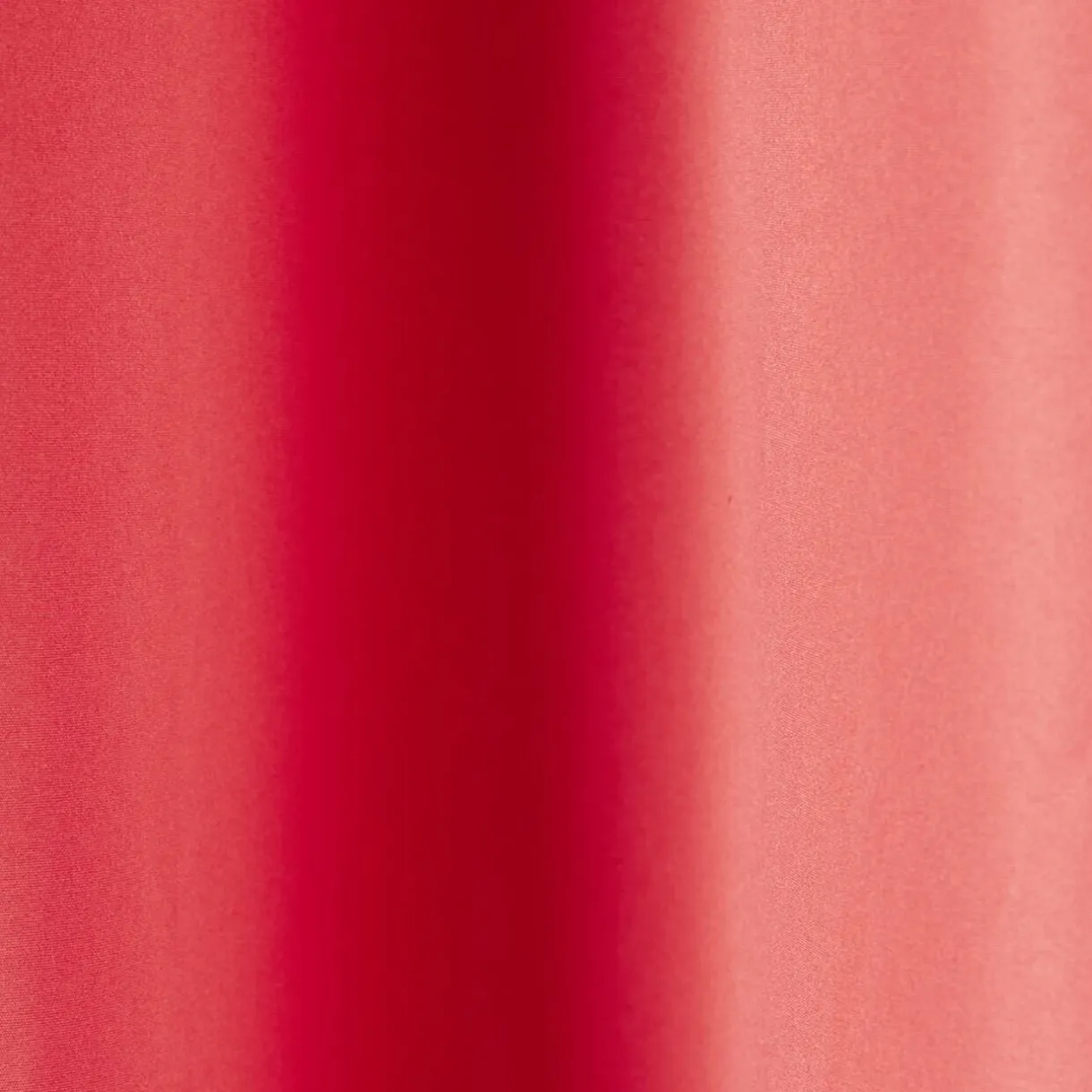 Rideau occultant 140x240cm polyester rouge < Gifi Outlet