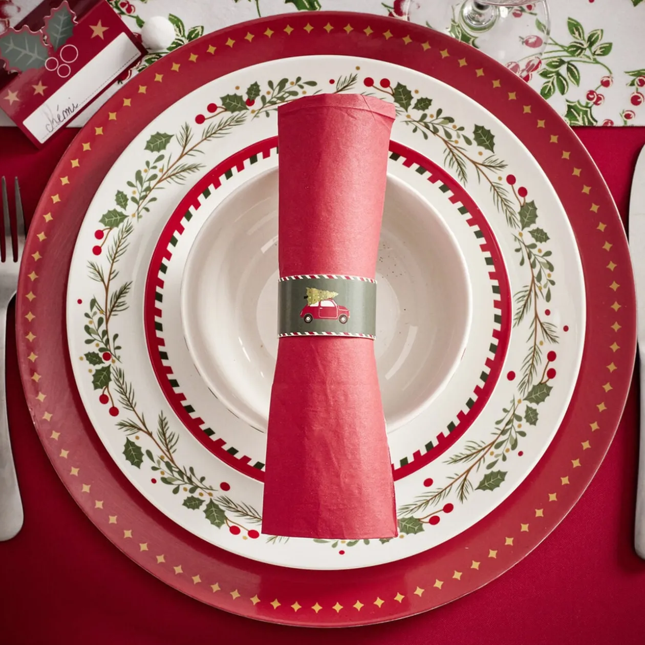 Rond de serviette en zinc motif Noël traditionnel Ø5cm 4 pièces