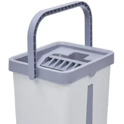 Seau essoreur avec balai plat pliable 8 L