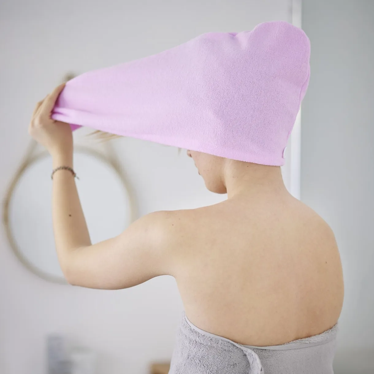 Serviette pour cheveux triangle 25x60cm < Gifi Outlet
