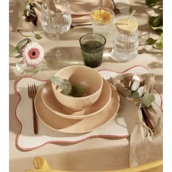 Set de table rectangulaire bord vague polyester 30x45cm (2 modèles)