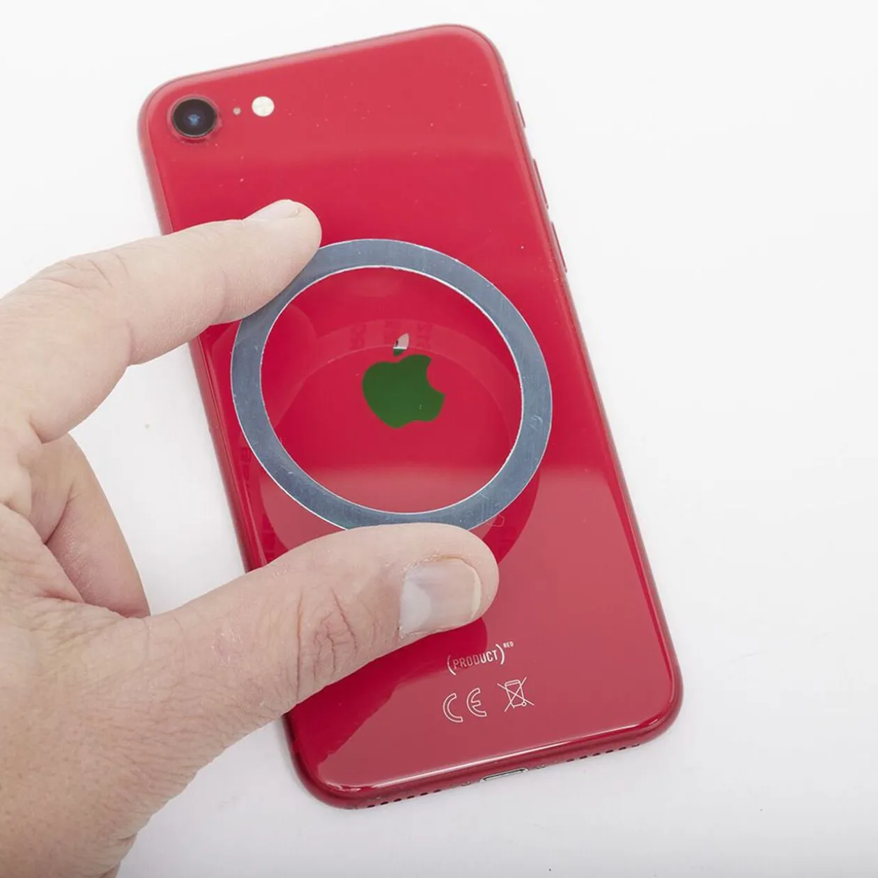 Support magnétique pour téléphone