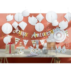Suspension 2 boules en papier blanc et son pompon < Gifi Outlet