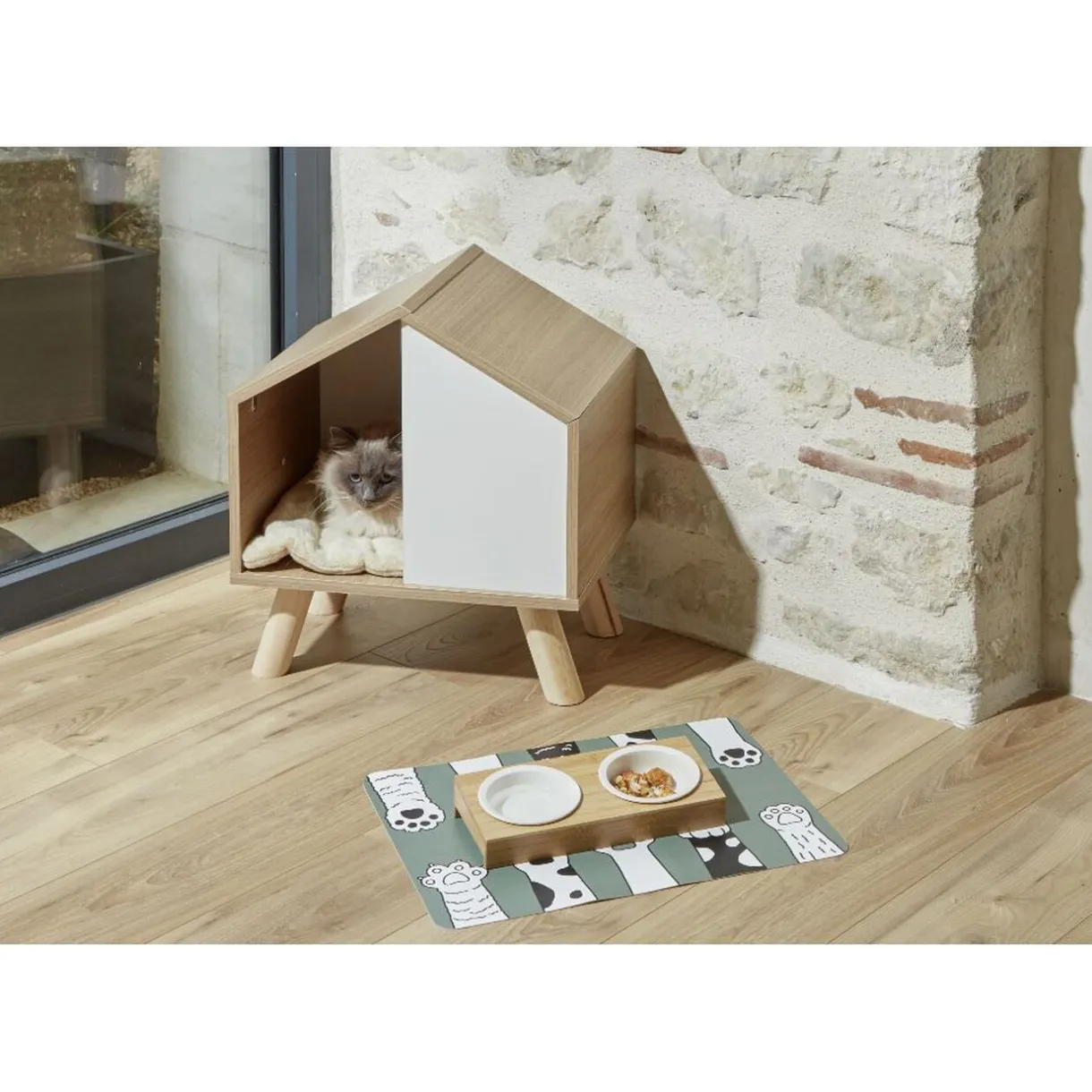 Tapis repose gamelle animaux 39x50cm (3 modèles) < Gifi Discount