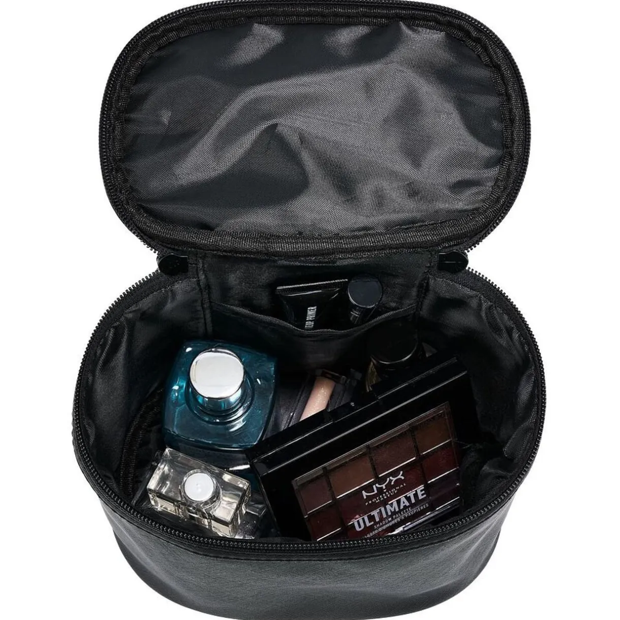 Trousse de toilette noire à pompons 17x12xH14cm < Gifi Best