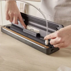 Tuyau d'aspiration pour boîte de conservation sous vide < Gifi Outlet