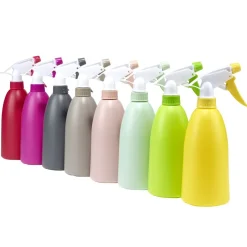 Vaporisateur 480ml plastique 11x8xH22,5cm (4 modèles)