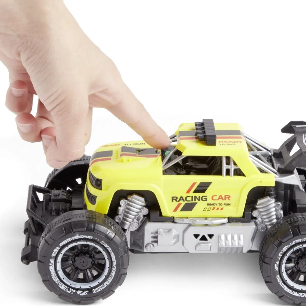 Voiture à friction lumineuse et sonore Racing Car - 3 coloris < Gifi Best